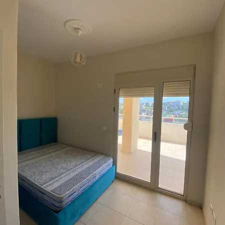 Beach View Apartament In
